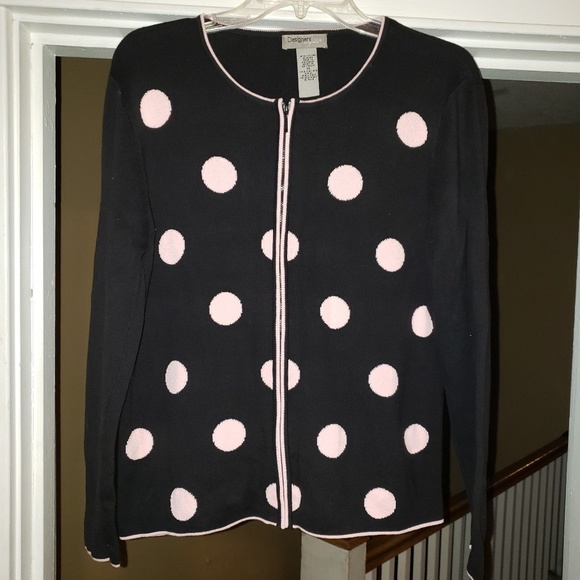Designers Originals Sweaters - Ladies zip up sweater sz med